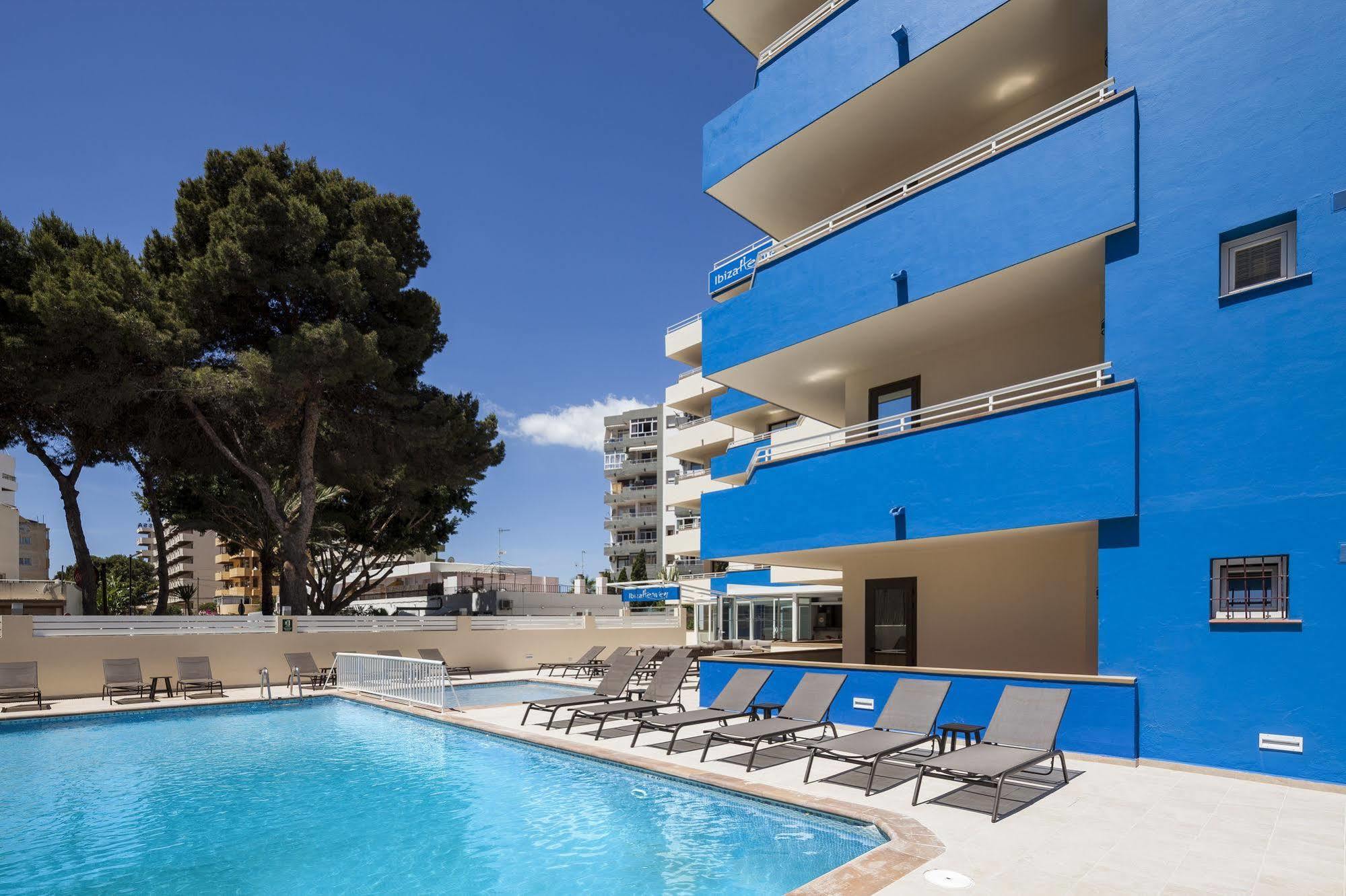 Ibiza Heaven Apartments (Adults Only) Playa d'en Bossa Exterior photo